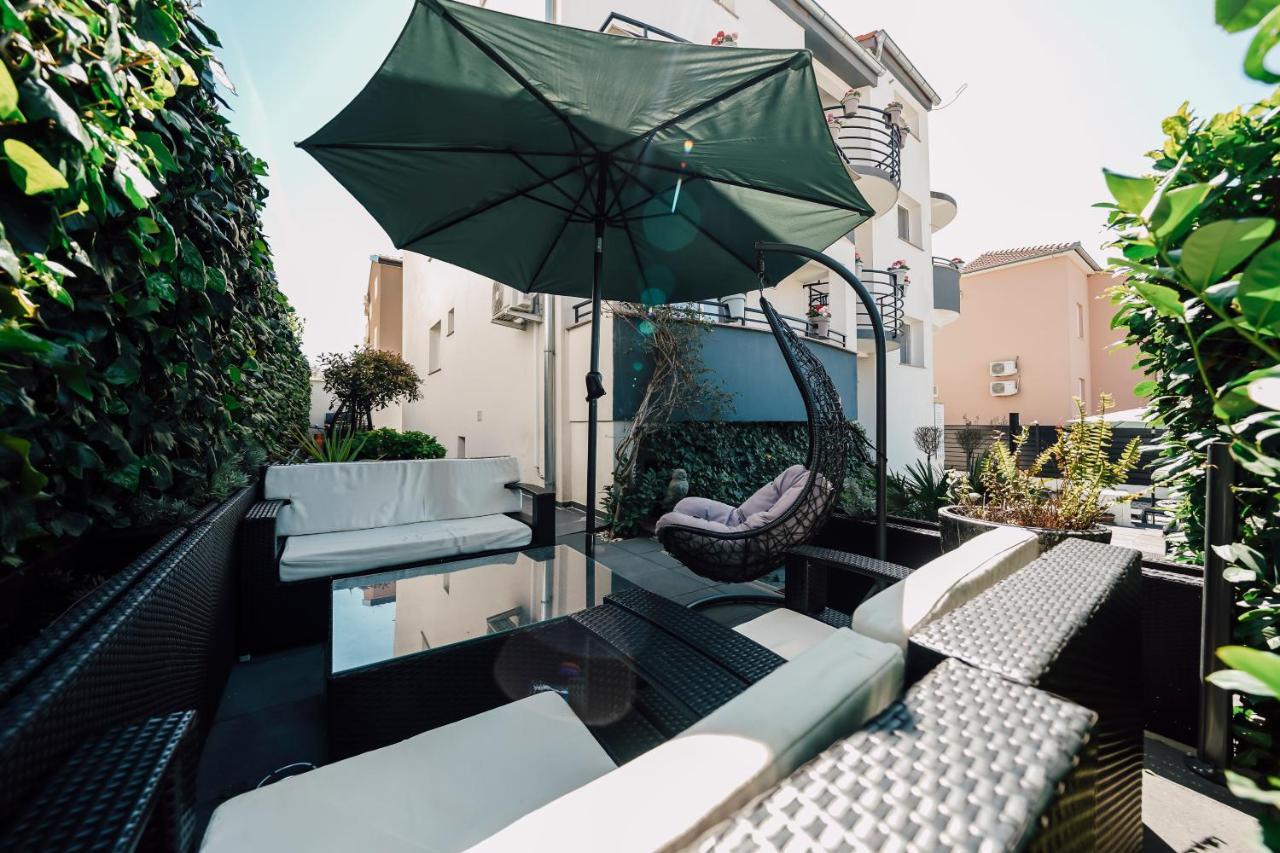 Holiday Apartments Amarilis Pakostane Exterior photo